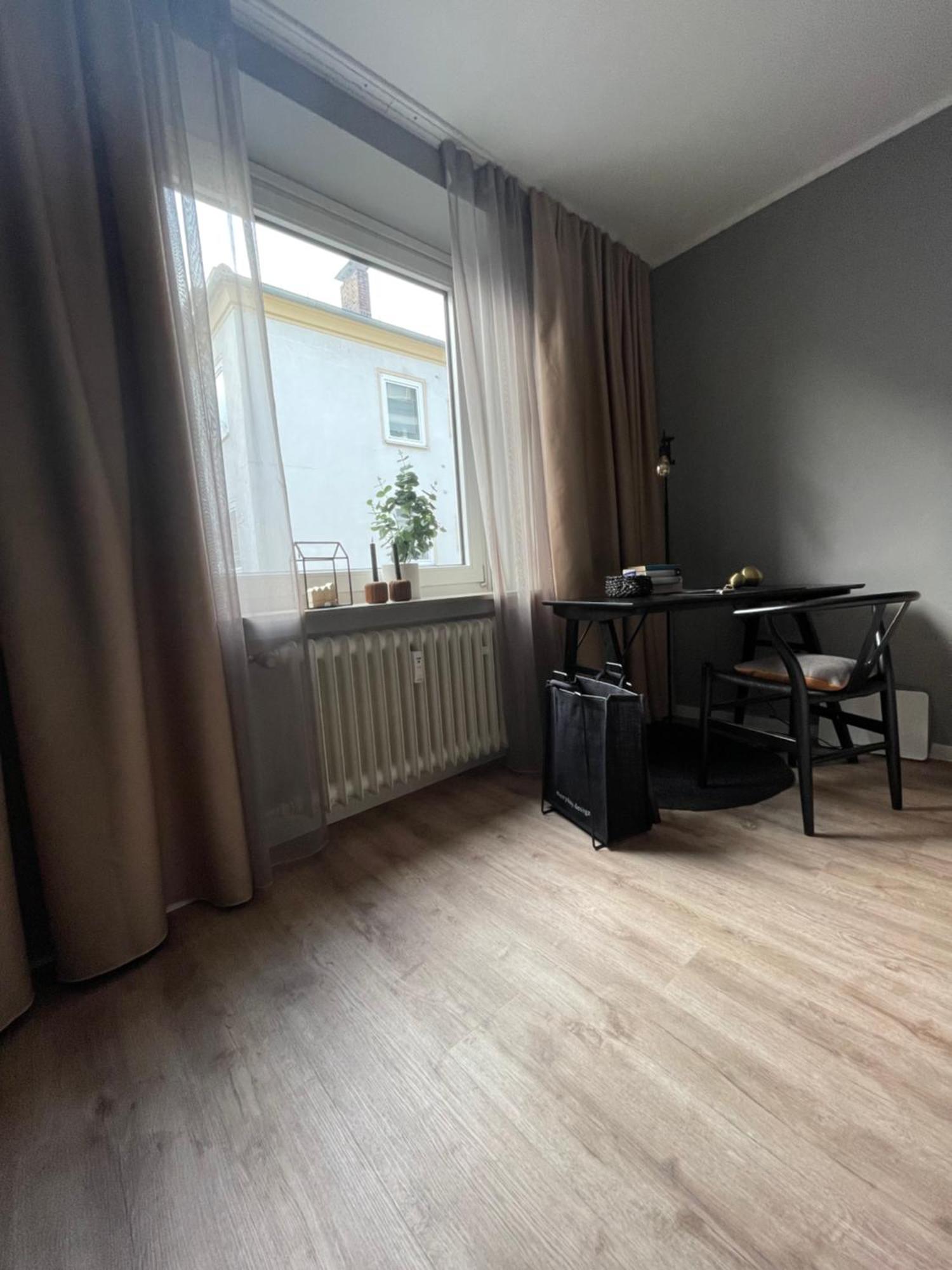 Zimmer In Der Altstadt Bielefeld Exterior foto